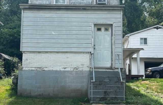 626 Castle Ave Gallery 2