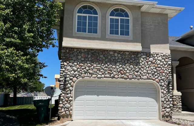 620 N. Fairfield Road #1 - 620 North Fairfield Road, Layton, UT 84041