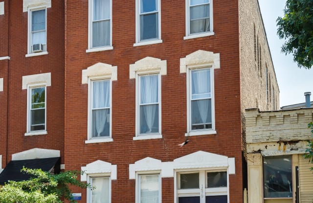 1479 W Huron St - 1479 West Huron Street, Chicago, IL 60642