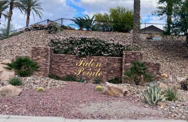 3 Bedroom Exec Home Bullhead Parkway close to River/golf, fenced yard and "Boat Deep" Garage photos photos