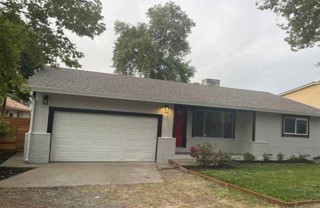 Home for Rent in Citrus Heights, CA photos photos