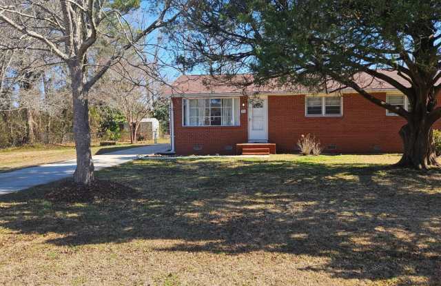 708 W Pineland Drive photos photos