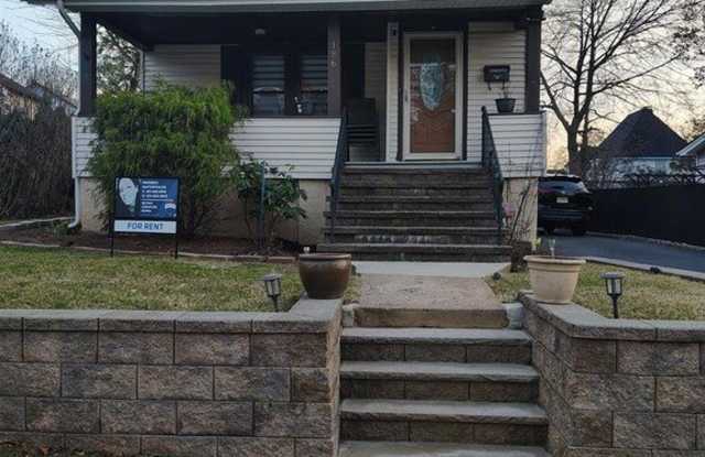186 Selvage Avenue photos photos