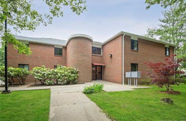 685 Success Avenue - 685 Success Avenue, Stratford, CT 06614