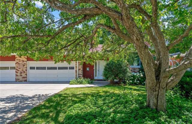 5207 Grandview Lane Gallery 2