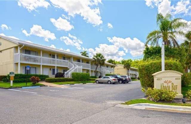 4625 Bayshore Dr photos photos