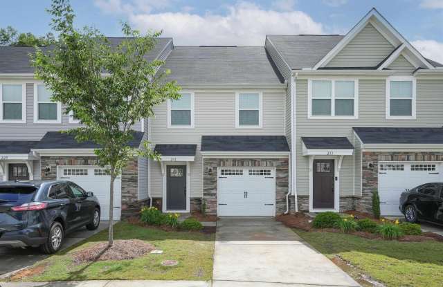 231 Roudwood Drive photos photos