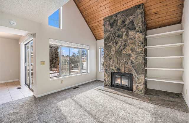 2 Bedroom 2 Bathroom Townhome in Heather Ridge! photos photos