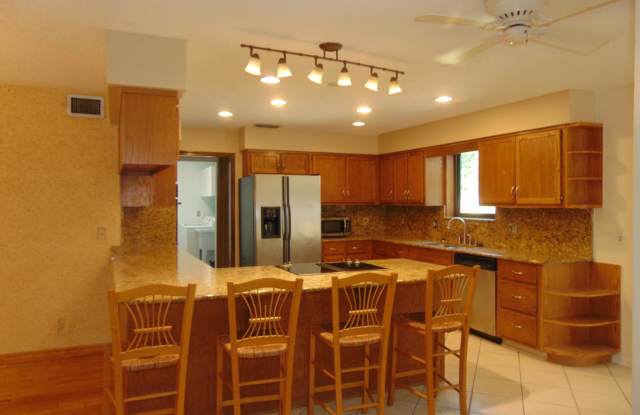 2565 EAGLE BAY DR Gallery 4