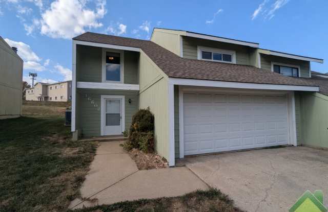 16602 W 141st Street - 16602 West 141st Street, Olathe, KS 66062