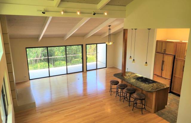 178 Sand Hill Circle Gallery 3