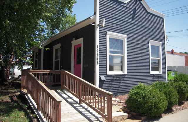 12915 7th St photos photos