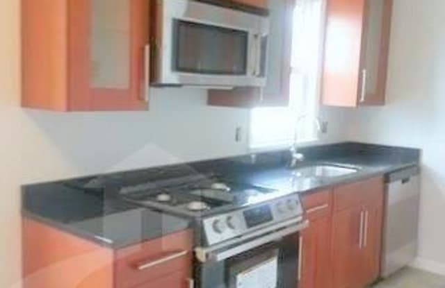 15 Gould Ave - 15 Gould Avenue, Malden, MA 02148