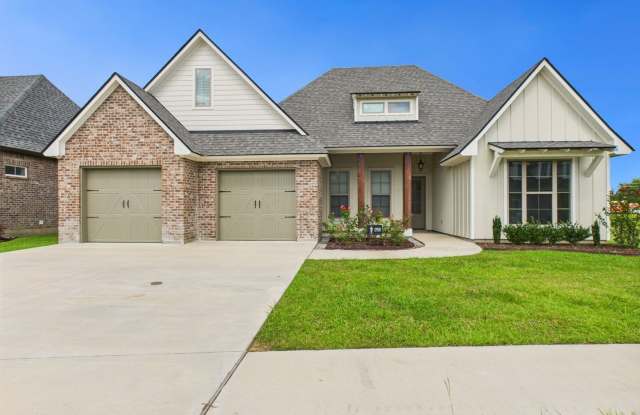 Stunning New Construction 4 Bed 3.5 Bath- Available Now! photos photos