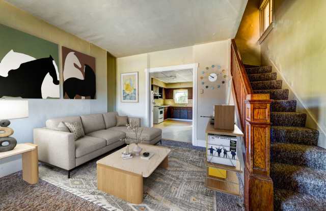 AVAILABLE JUNE 2026 - Traditional 2 Bedroom Home in Mt Washington! photos photos