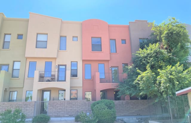 112 W Milada Drive - 112 W Milada Dr, Phoenix, AZ 85041