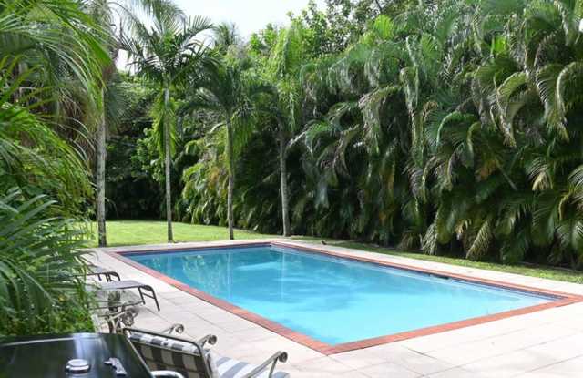2418 VAN BUREN Street, Hollywood, FL 33020 photos photos