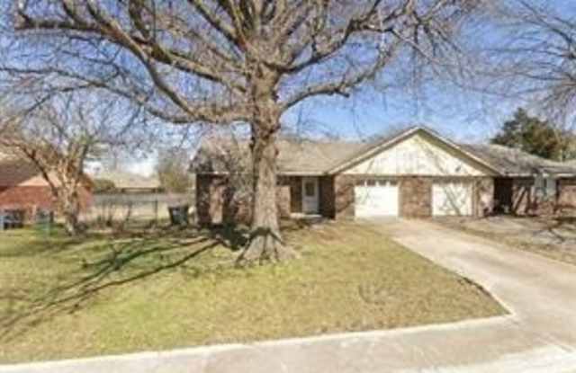 2704 McMillan  DR photos photos