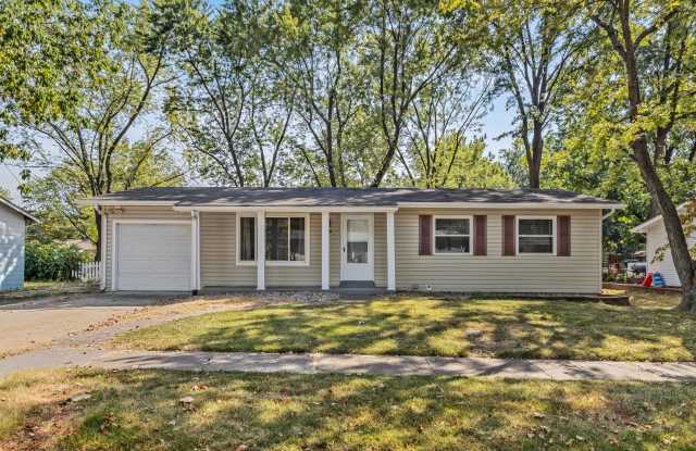 960 Dewayne Dr photos photos