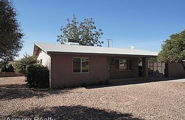 11804 N 111th Ave - 11804 North 111th Avenue, Youngtown, AZ 85363