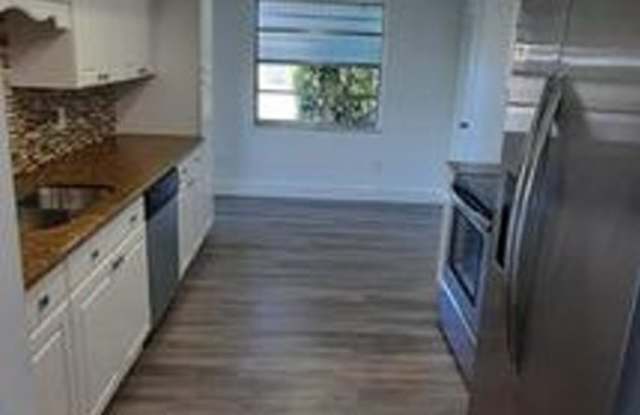 9370 SW 1ST Place, Boca Raton  (Unincorporated) , FL 33428 - 4540 Gallery 3