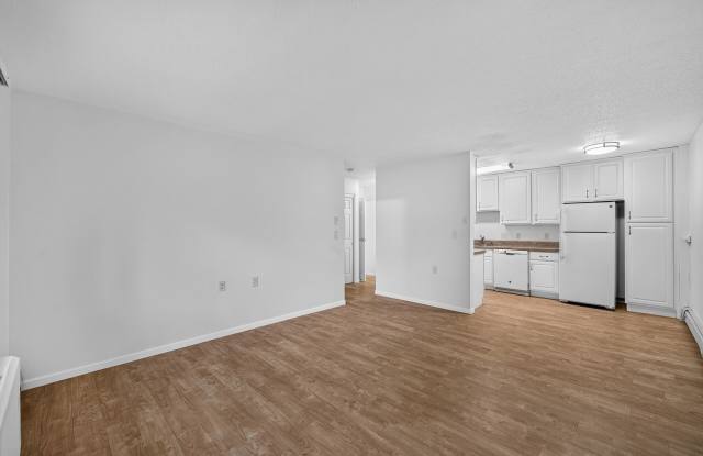 Northern Oak Apartment Gallery 3