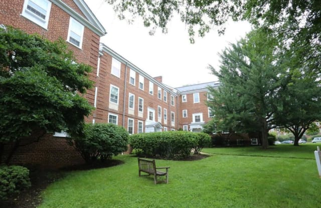 3620 38th St Nw - 3620 38th Street Northwest, Washington, DC 20016