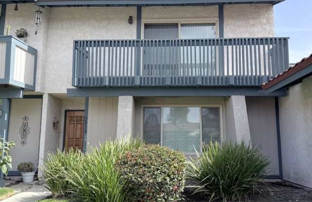 9836 SNOWMASS DR. MONTCLAIR 91763 (3 bed / 2.5 bath) Gallery 1