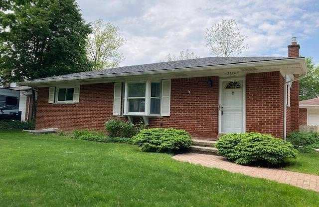 3300 Fernwood Avenue photos photos