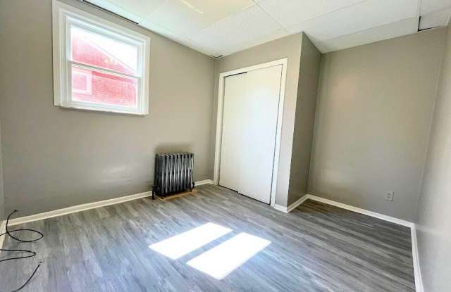 222 Adrian Ave photos photos 222 Adrian Ave photos photos