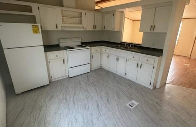 403 South Alligator Lane photos photos