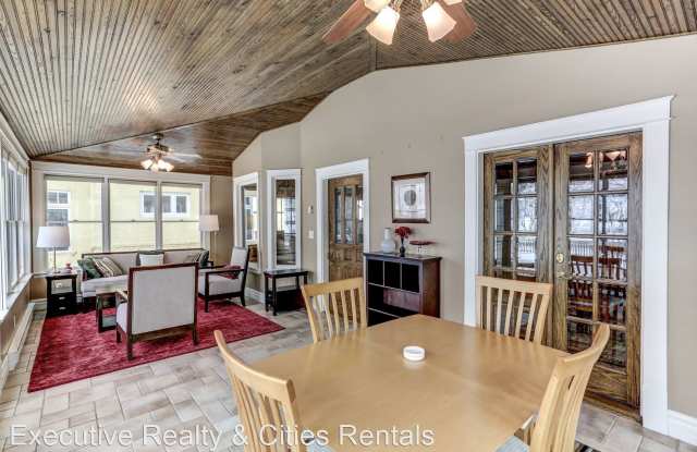 4648 W Lake Harriet Parkway Gallery 3