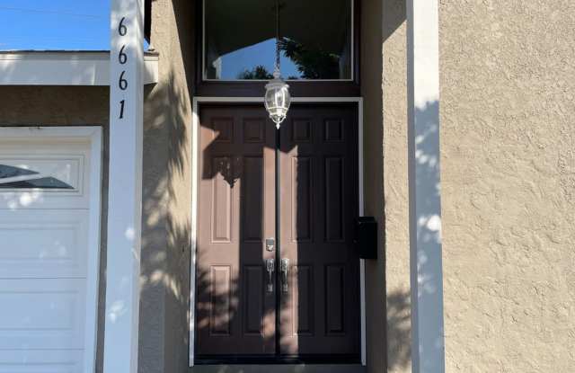 3 bed 2 bath fully renovated home near park and school Gallery 4