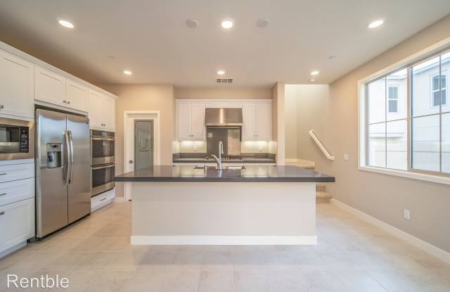 16 Greensboro Ct Gallery 2