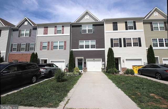 185 MAGELLAN Drive Gallery 4