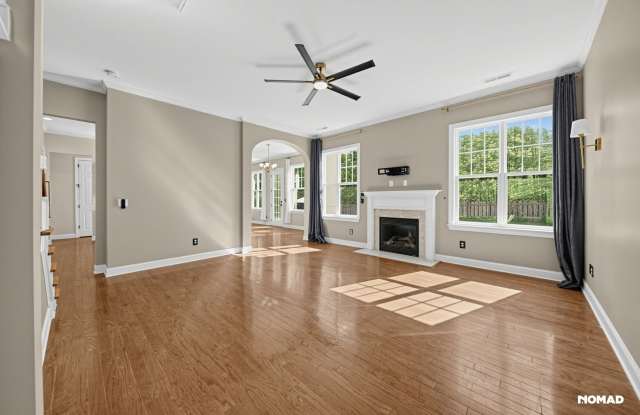 Spacious 3BR House near Brier Creek Gallery 3