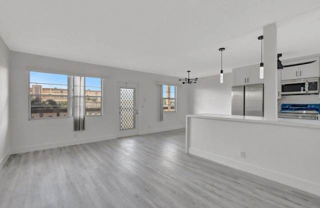 2053 Wolverton C Gallery 4