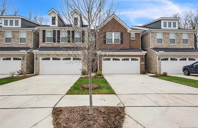 40059 Premier Drive Gallery 3