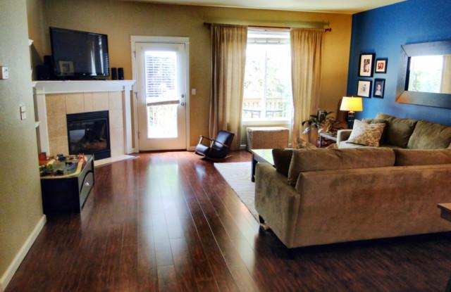 3purw02 - 7836 Southwest Dune Grass Lane, Tigard, OR 97224