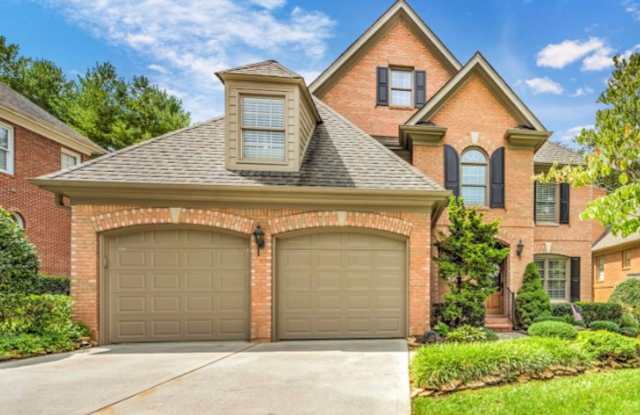 Knoxville 37934 - 4 bedroom, 3.5 bath home - Contact Jean Chung (865) 386-1022 photos photos
