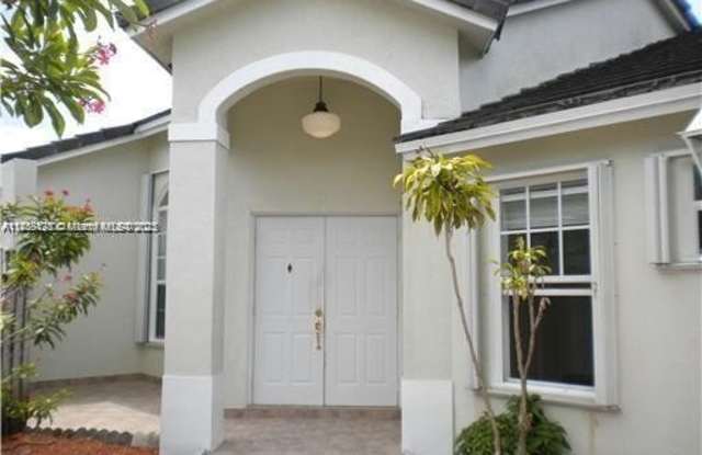 12336 SW 144th Ter photos photos
