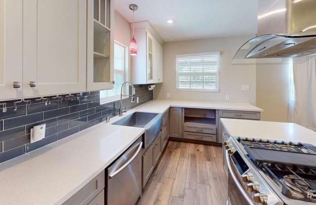 Available now! Premium Corner Lot 2/1 Single Story Home with RV Parking & All-Inclusive Amenities! Gallery 4