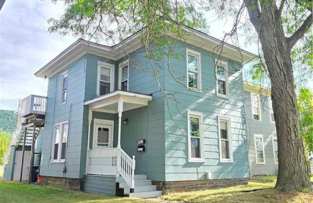 311 Woodview Avenue photos photos