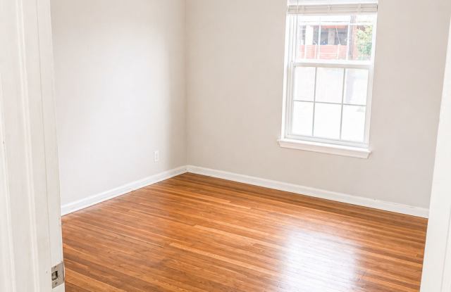 826 Hancock Ave Gallery 4