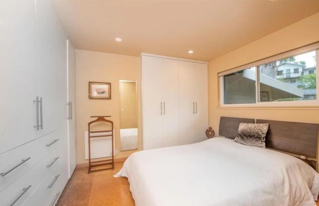 1411 Casa Buena Dr. Gallery 1