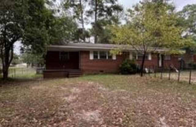 1910 North Harding Street - A Gallery 1