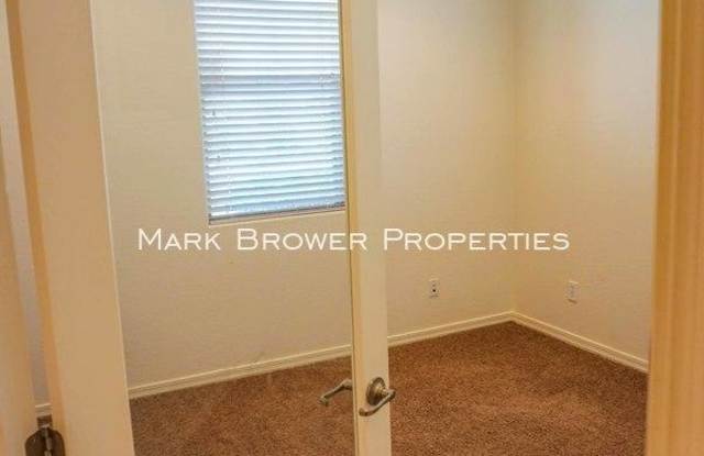4699 S Twinleaf Dr Gallery 3