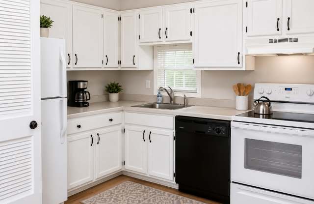 Blacksburg, 3 BR / 2 BA Available August 20 Gallery 4