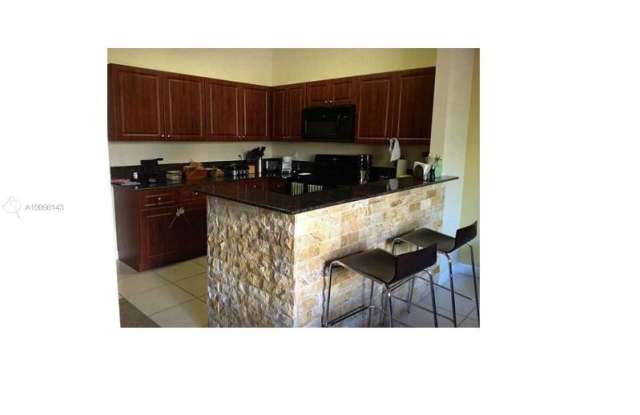 8403 NW 108 Pl Gallery 4