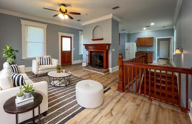 136 E 6TH Street photos photos